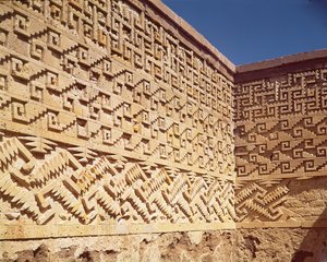 Mozaïekmuur van de Patio de las Grecas, Postklassieke periode (900-1521) door Pre Columbian